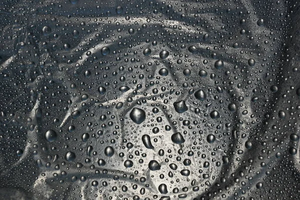 Voda Kapky Kovovém Povrchu Textury Pozadí Lesklý Kovový Povrch — Stock fotografie