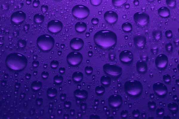 Wassertropfen Auf Blauviolette Farbe Hintergrund Textur Nahaufnahme — Stockfoto