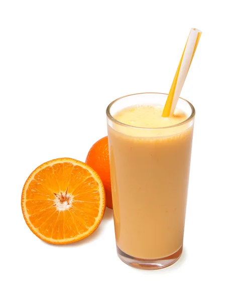 Batido de naranja aislado — Foto de Stock