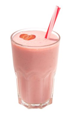 Beyaz arkaplanda izole edilmiş çilekli smoothie