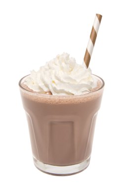 çikolatalı milkshake izole bir cam 