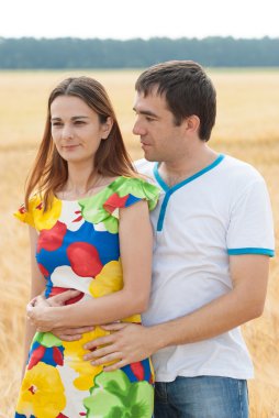 Zarif bir genç güzel çift portresi