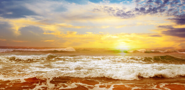 Fantastic sunrise on the ocean