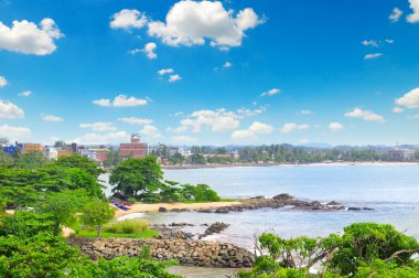 okyanus (Galle Sri Lanka üzerinde bağlantı noktası şehrin manzarası)