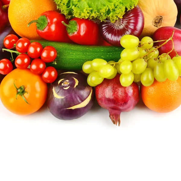 Frutas Legumes Isolados Sobre Fundo Branco Comida Saudável Espaço Livre — Fotografia de Stock