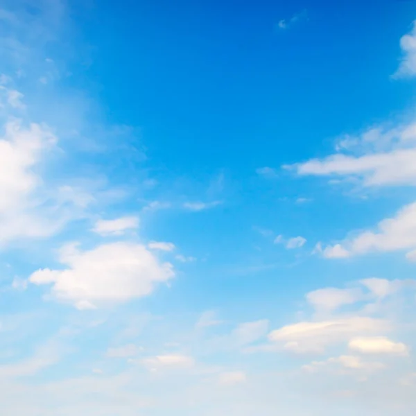 Blå Himmel Med Vackra Naturliga Vita Moln — Stockfoto