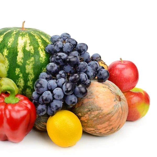 Ensemble de fruits et légumes isolés sur fond blanc — Photo