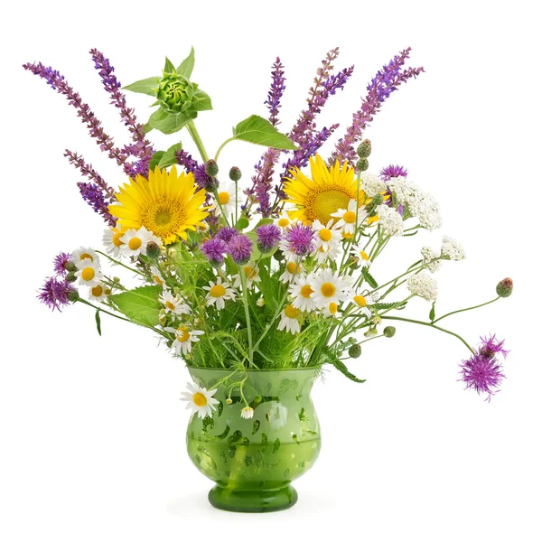 Fleurs sauvages dans un vase — Photo