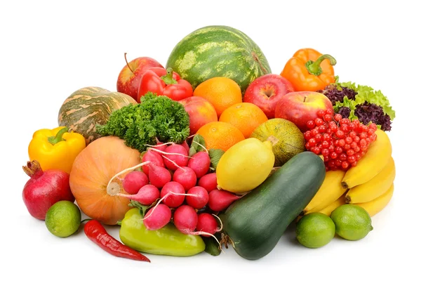 Frutas y hortalizas aisladas sobre fondo blanco — Foto de Stock