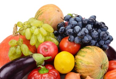 meyve ve sebzeler beyaz arka planda izole edilmiştir