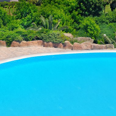 Açık Yüzme Havuzu