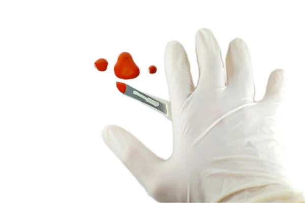 The scalpel in blood and hands of the doctor — Stock Photo, Image