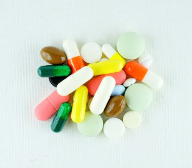 uyuşturucu çeşitli