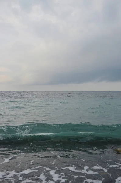 Mar nublado, tormenta — Foto de Stock