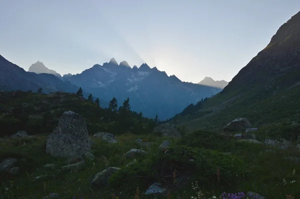 산에서의 새벽 — 스톡 사진