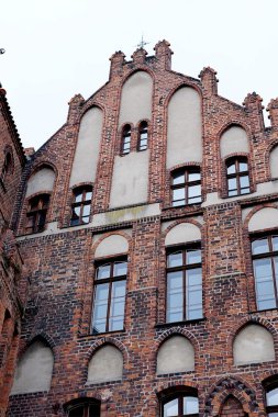 Eski tuğla bina şehir