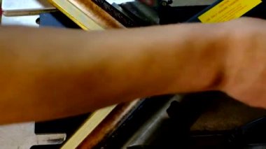 Zımba zımbalama çerçeveler üstünde belgili tanımlık makine