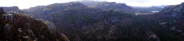 Montañas y rocas en Escandinavia —  Fotos de Stock