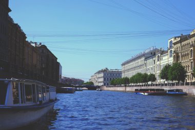 St. Petersburg kanalları