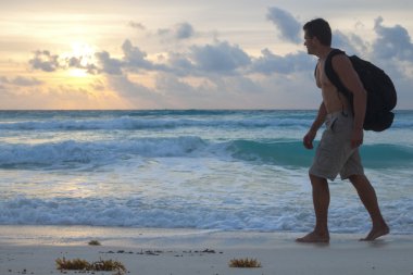 Tropikal plaj hiking