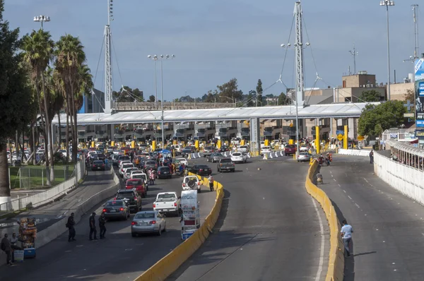 Passagem da fronteira de Tijuana — Fotografia de Stock