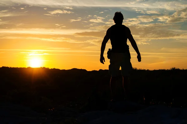 Explorer at sunset — Stock Photo, Image