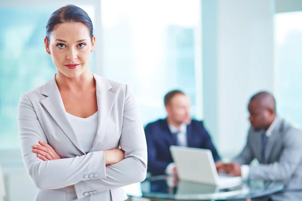 Businesswoman looking at camera — Stock Photo, Image