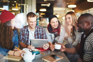 çocuklar ve kız ağ