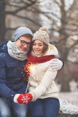 Bengal ışıkla Çift