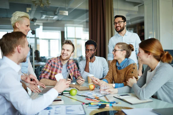 Colleagues communicating at meeting — Stock Photo, Image