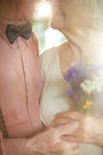 Mayores pareja en el amor — Foto de Stock