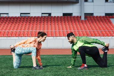 Isınma kadar kadın ve erkek 