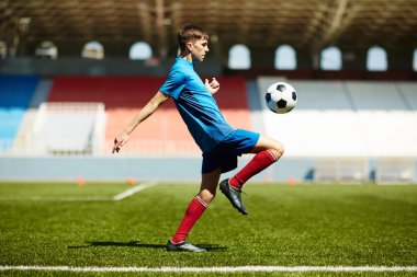  Yalnız eğitim futbolcu