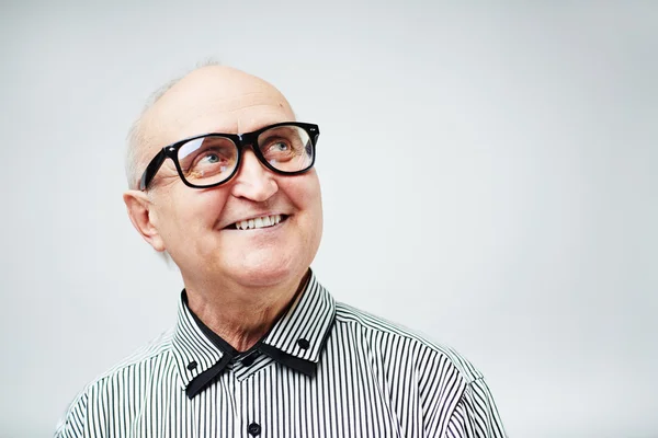 Uomo anziano in occhiali da vista — Foto Stock