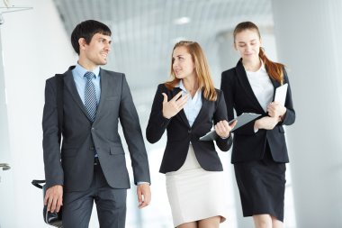 İşten sonra etkileşim arkadaşları