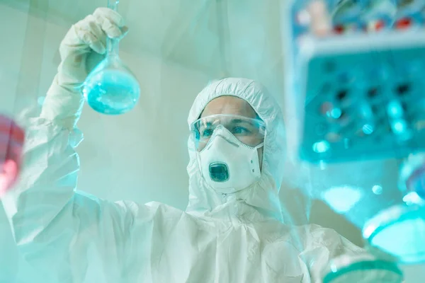 Young Contemporary Female Scientist Protective Coveralls Respirator Eyeglasses Gloves Looking — Stock Photo, Image