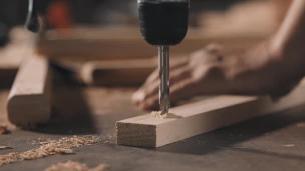 Closeup Unrecognizable Strong Male Hands Screwing Piece Wood Making Diy — Video Stock