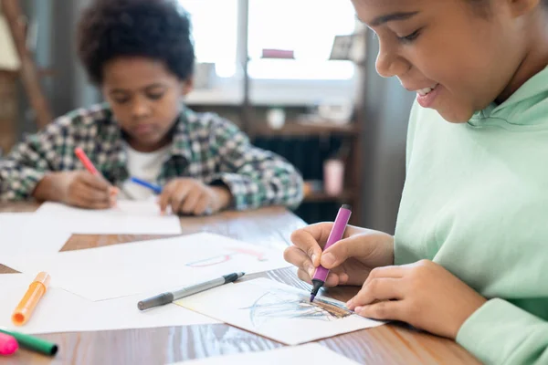 Diligent Schoolgirl Her Cute Brother Drawing Highlighters Paper Table Living — Fotografia de Stock