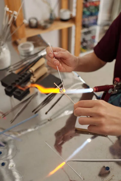 Hands Young Female Professional Lampworker Burning Glass Workpiece Fire While — Stock Photo, Image