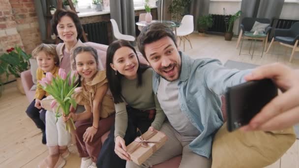 Handheld Medium Shot Slowmo Cheerful Multigeneration Family Having Video Chat — Wideo stockowe