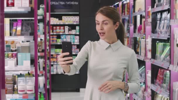 Fotografía Media Cámara Lenta Una Mujer Guapa Que Tiene Una — Vídeos de Stock