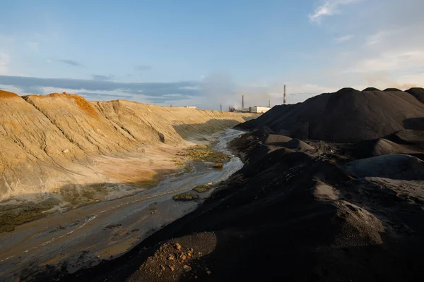 Abandoned Area Dirty Water River Toxic Soil Surrounded Hills Mountains — Stock Photo, Image