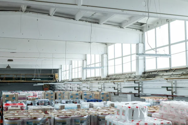 Large Warehouse Room Canisters Buckets Wrapped Polyethylene Stacking Each Other — Stock Photo, Image