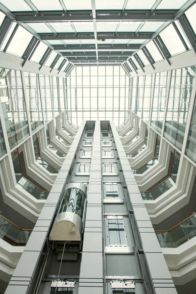 Perspectiva Del Vestíbulo Oficinas Techo Redondo Paredes Acristaladas Salón Moderno —  Fotos de Stock