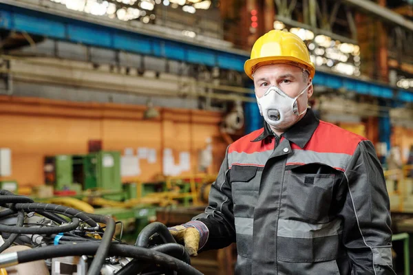 Ingeniero Que Trabaja Con Equipo Máquina — Foto de Stock