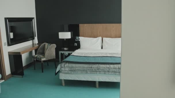 Ingen Överblick Över Moderna Hotellrum Med Eleganta Möbler Vägg Och — Stockvideo