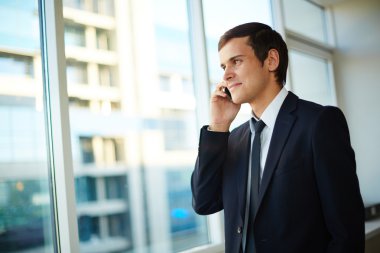 işadamı cep telefonunuzun konuşma