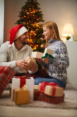 Çift Noel açılış sunar