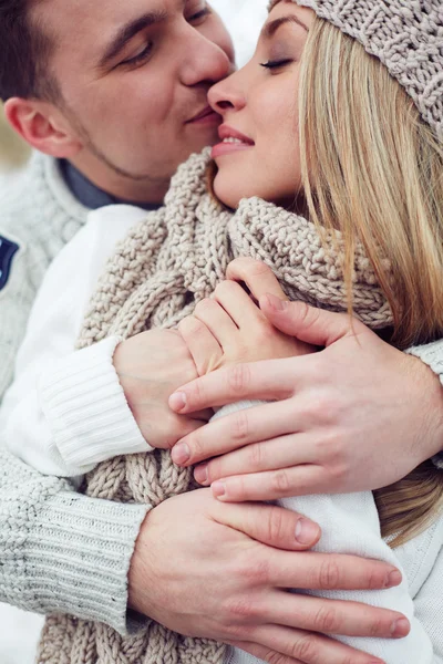 Guy embracing his girlfriend — Stock Photo, Image