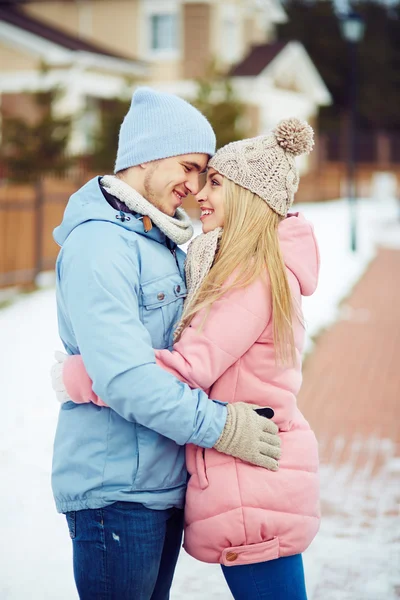 Happy dates in embrace — Stock Photo, Image